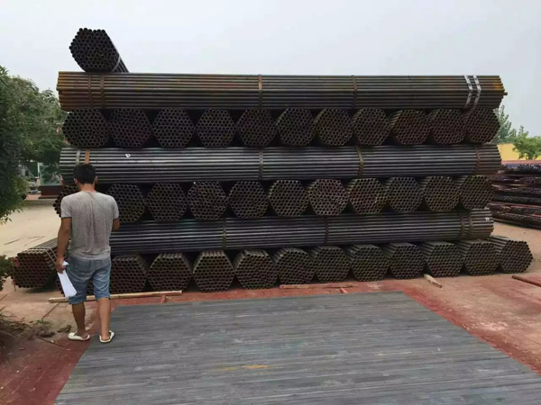 定尺無(wú)縫鋼管聊城無(wú)縫鋼管廠為客戶量身定制